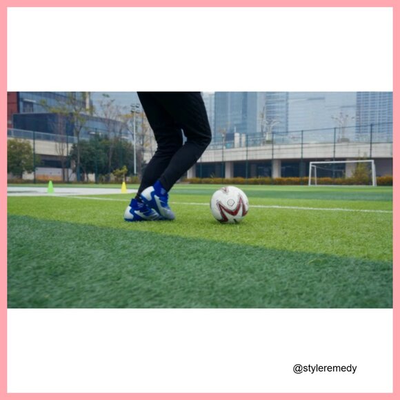 Athletic_Shoes